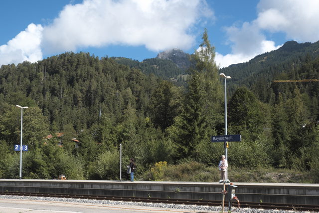 Blick vom Bahnhof Bayrischzell auf den Wendelstein.