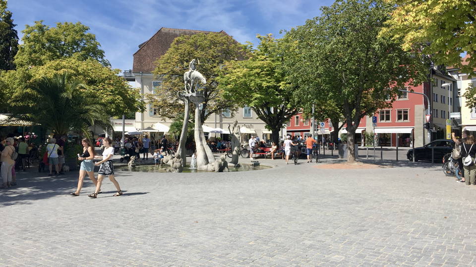 Landungsplatz an der Überlinger Seepromenade außerhalb des Promenadenfestes