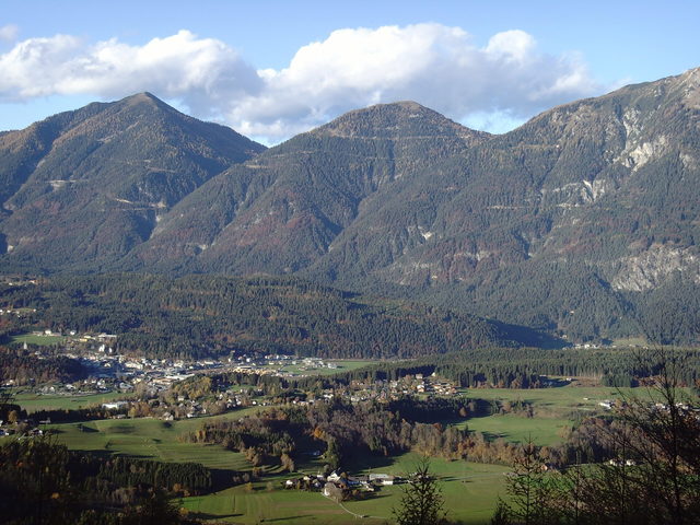 Blick auf Hermagor als Ortsmotiv