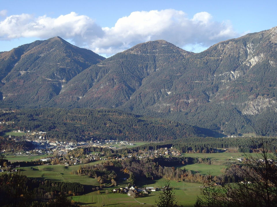 Guggenberg-Runde – Wald und Wiesen oberhalb von Hermagor