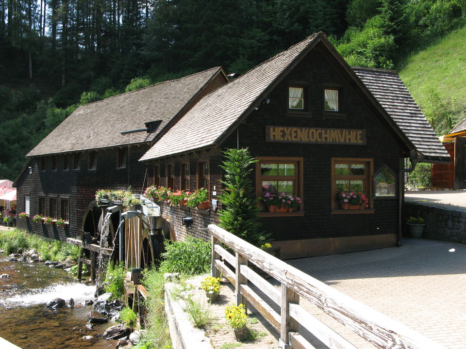 Balzer-Herrgott-Runde Gütenbach – Teichschlucht, Wilde Gutach und Hexenlochmühle