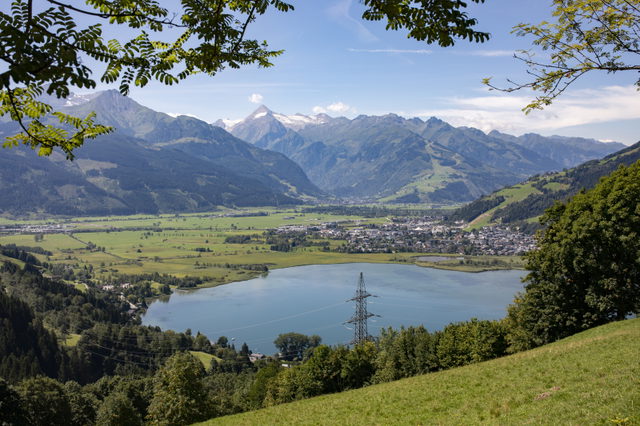 Zeller See als Landschaftsmotiv am Beginn der Gerlingrunde
