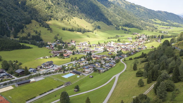 Fusch an der Großglocknerstraße als Ausgangsort der Sulzbachtal-Auffahrt