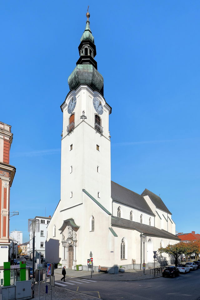 Stadtpfarrkirche St. Johannes in Wels