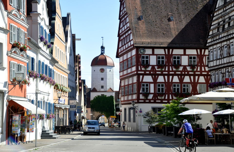 Altstadt Oettingen – Fachwerk, Barockgiebel und Spuren der geteilten Residenzstadt