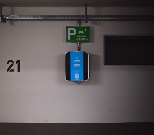 Elektroauto-Ladestation im zweiten Untergeschoss der Tiefgarage