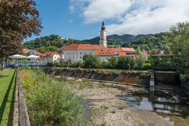 Wolfsberger Altstadt an der Lavant mit der Stadtpfarrkirche