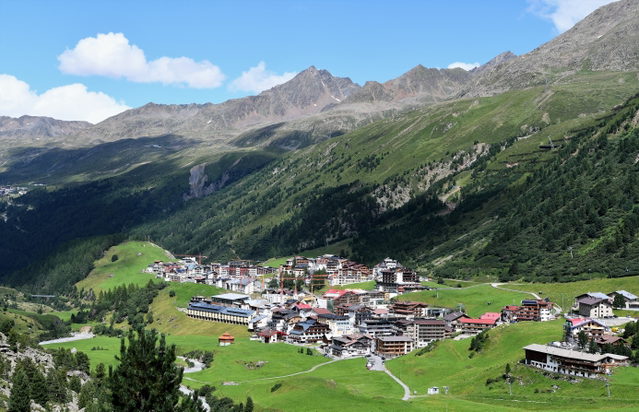 Blick auf Obergurgl aus südwestlicher Richtung