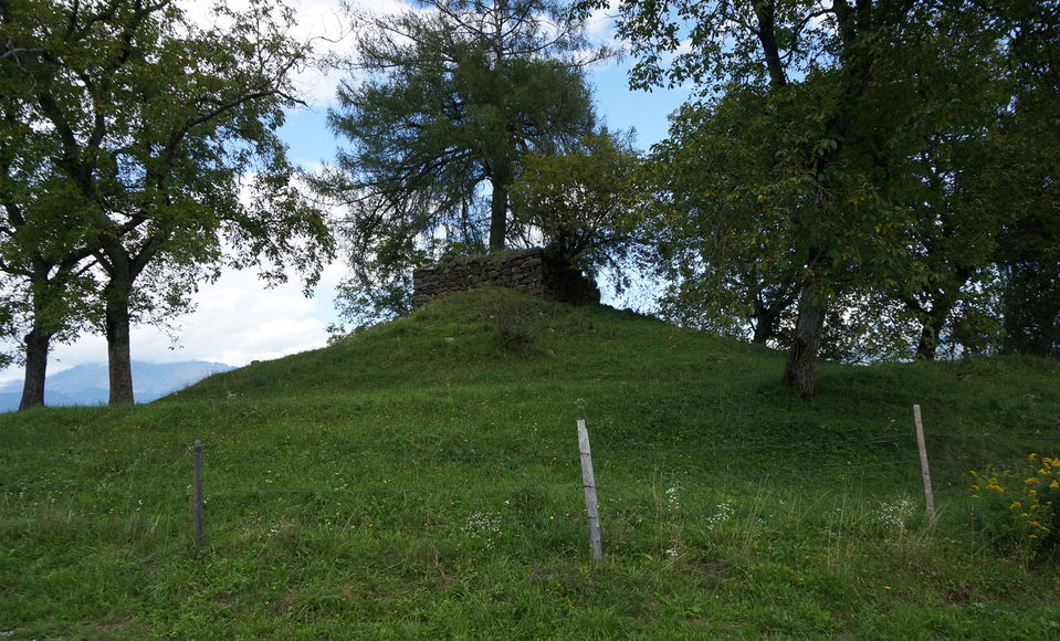 Mottenstein bei Baldramsdorf – Gestaltung und Ortenburger Geschichte