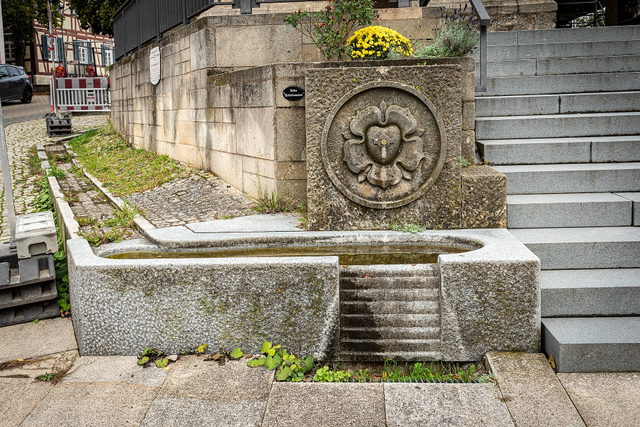 Brunnen bei der Georgskirche in Filderstadt-Bonlanden