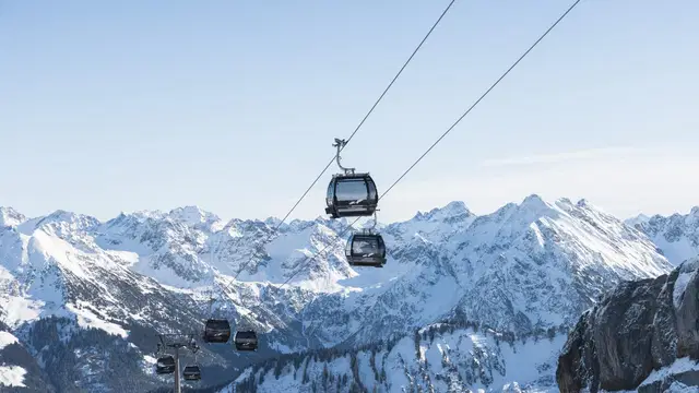 Skigebiete im Kleinwalsertal: 4 Gebiete, rund 76 Pistenkilometer