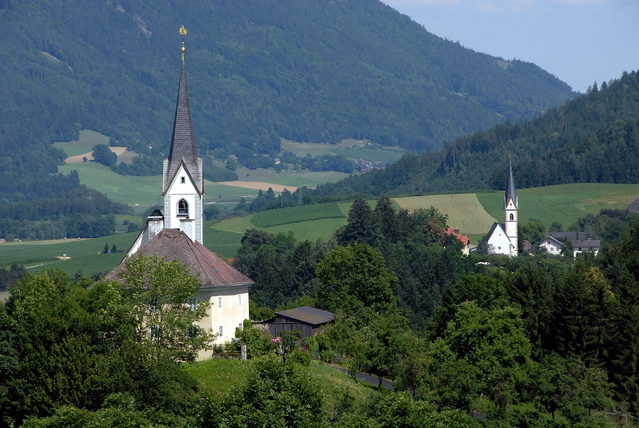 St. Gandolf und Maria Feicht in der Landschaft des Glantals