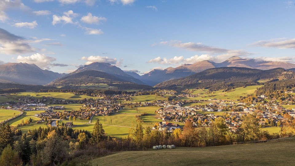 Familienerlebnisse in Tamsweg – BadeINSEL, Prebersee und Lungauer Geschichten