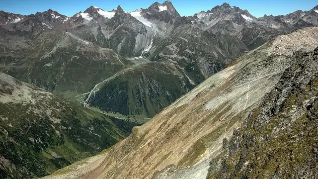 Familienerlebnisse in St. Leonhard im Pitztal – Steinböcke, Rifflsee und Alpakas
