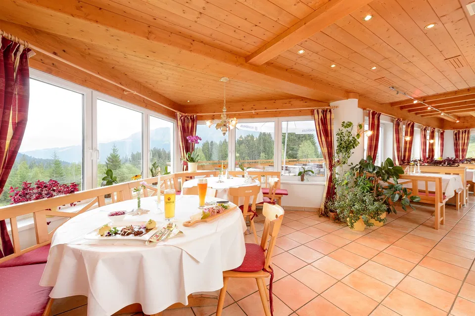 Restaurant im Alpengasthof Hörnlepass