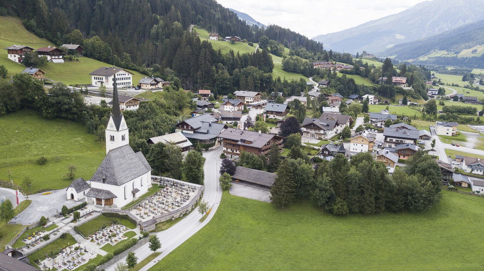 Familienerlebnisse in Wald im Pinzgau – Kristallbad, Jodelweg und Gipfelwelt Königsleiten