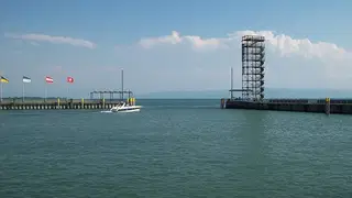 Friedrichshafen per Bahn: Uferpromenade, Zeppelin Museum und Moleturm