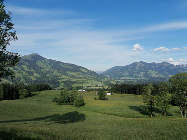 Blick vom Penningberg ins Brixental