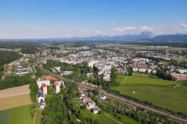 Luftaufnahme von Vöcklabruck am Ausgangsort der Römerradweg-Etappe
