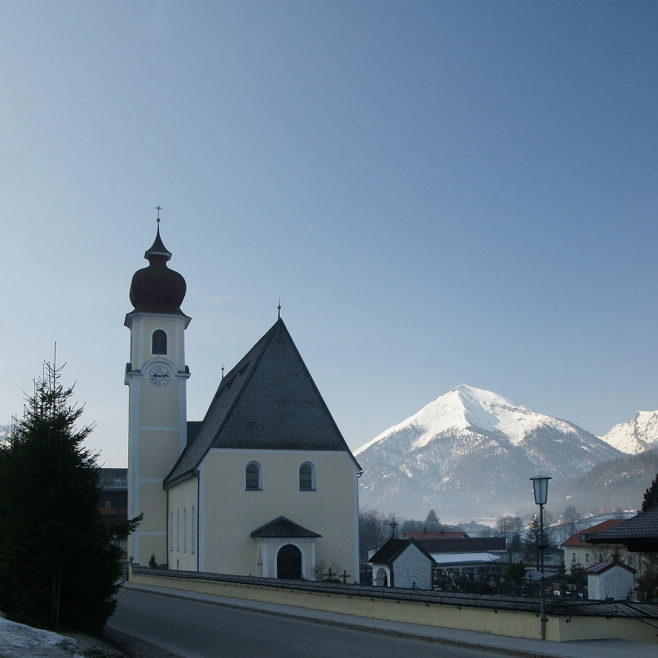 Familienerlebnisse in Achenkirch – Sixenhof, Waldklettern und Spielzeit am Achensee