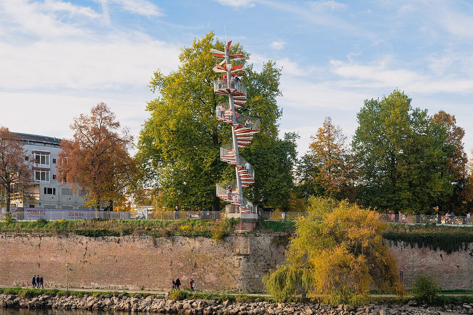 Berblinger Turm in Ulm – Aussichtspunkt an der Adlerbastei