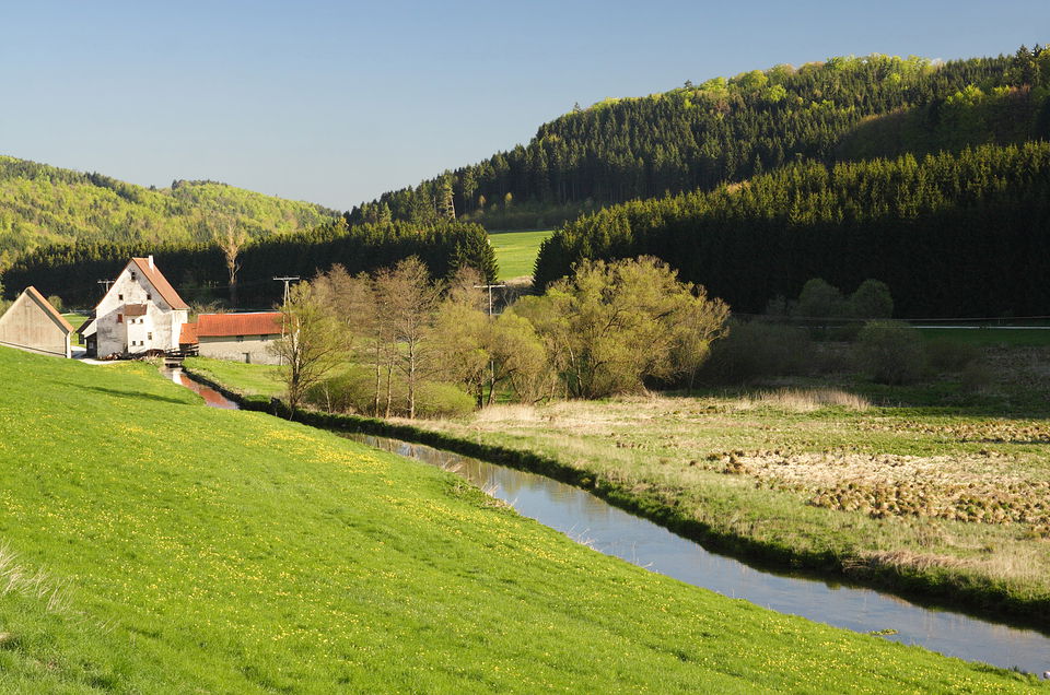 Witbergrunde bei Sigmaringen: Nägelesfelsen und Laucherttal
