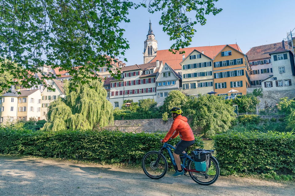 Neckartal-Radweg 3: von Horb über Rottenburg nach Tübingen