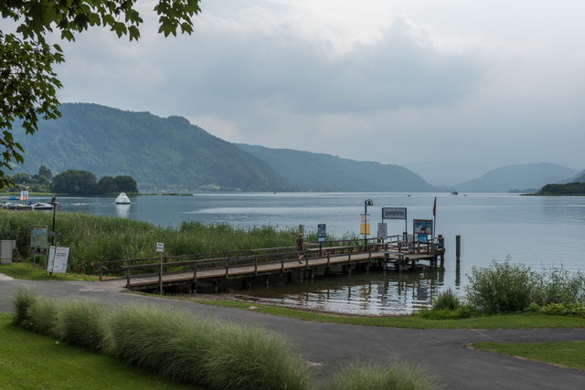 Schiffsanlegestelle am Ossiacher See in Ossiach