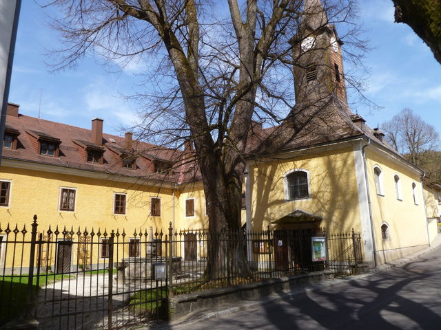 Schloss Waxenberg mit Kapelle am Ausgangsort der Gravelrunde