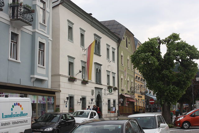 Rathaus in Gmünd als Motiv des Ausgangsorts