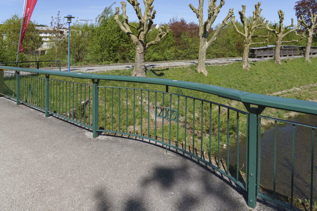 Brücke über die Trattnach in Bad Schallerbach am Zielort des Kurortewegs