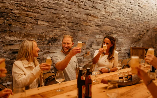 Bierverkostung im Gewölbekeller