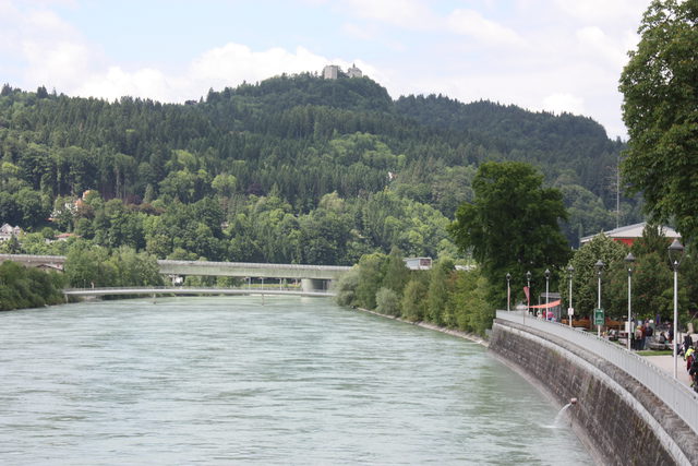 Inn mit Thierbergkapelle und Thierbergburg bei Kufstein