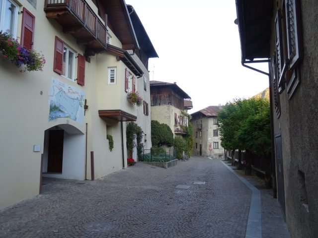 Straßenbild in Monclassico, Dimaro Folgarida