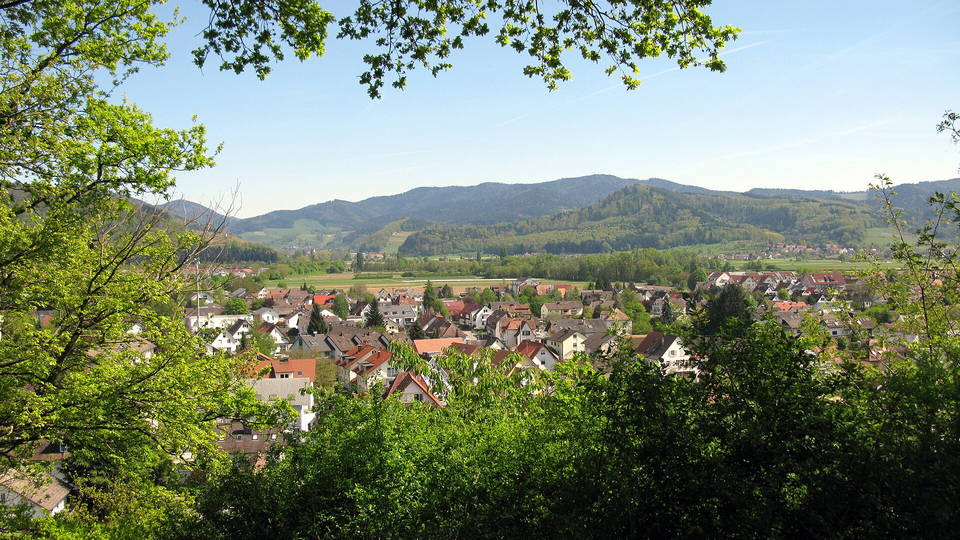 Blick vom Mauracher Berg über Denzlingen