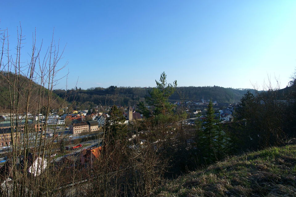 Familienerlebnisse in Sulz am Neckar – Barfußpfad, Streuobsträtsel und Sommerbadezeit