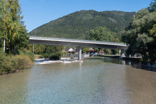 Brücke über die Alm in Scharnstein