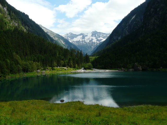 Stillupspeicher mit Blick in den Talschluss