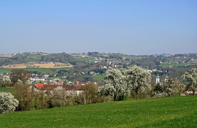 Orts- und Landschaftsansicht von St. Ulrich bei Steyr