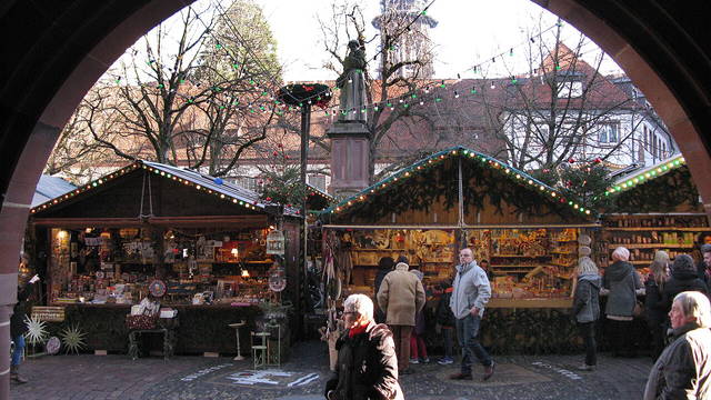 Weihnachtsmärkte im Schwarzwald 2026: Freiburg, Gengenbach, Baden-Baden und Ravennaschlucht