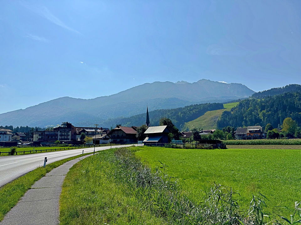 Kameritsch und Kühweg – Dorf- und Waldrunde ab Watschig