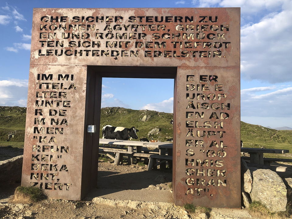 Granattor auf der Millstätter Alpe – Edelsteine und Seeblick