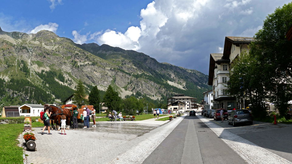 Ortskern Sils Maria – Engadiner Häuser zwischen den Seen