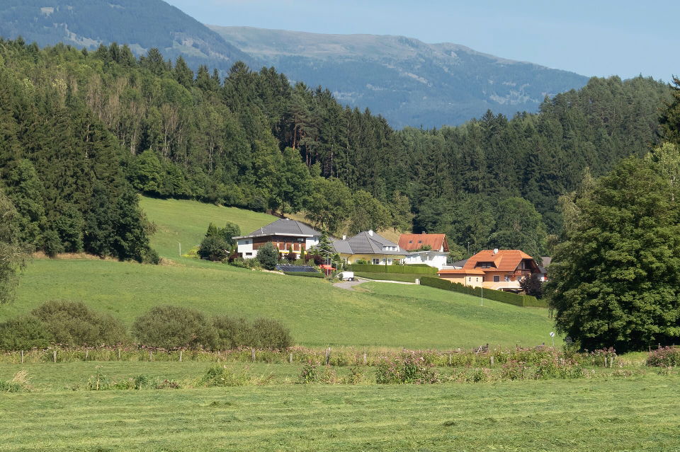 Drei-Täler-Blick bei Lendorf – Landschaft bewusst betrachten