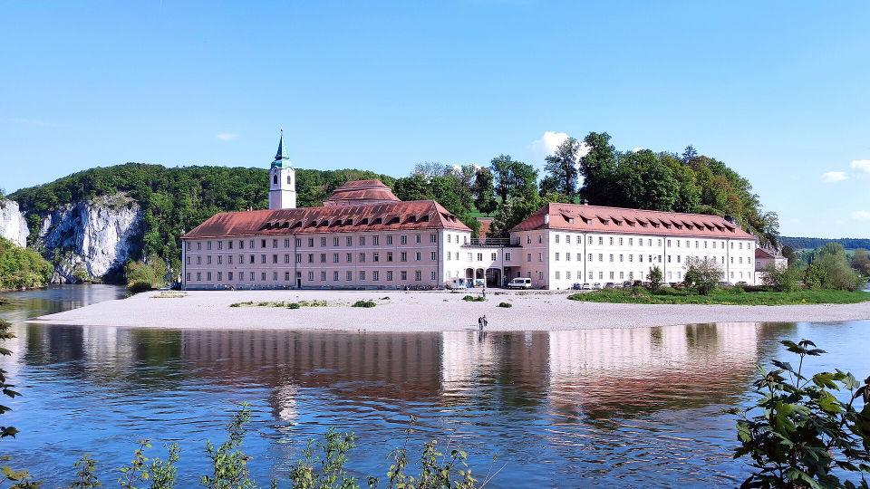 Altmühl-Donau-Radrunde ab Kelheim – Burgenblicke, Fähre und Weltenburg