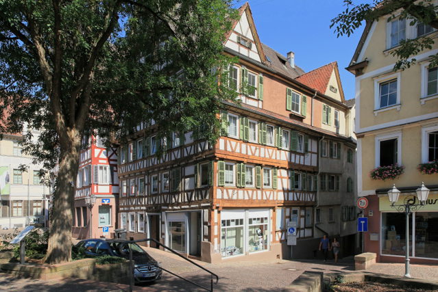 Fachwerkhäuser am Marktplatz in Calw.
