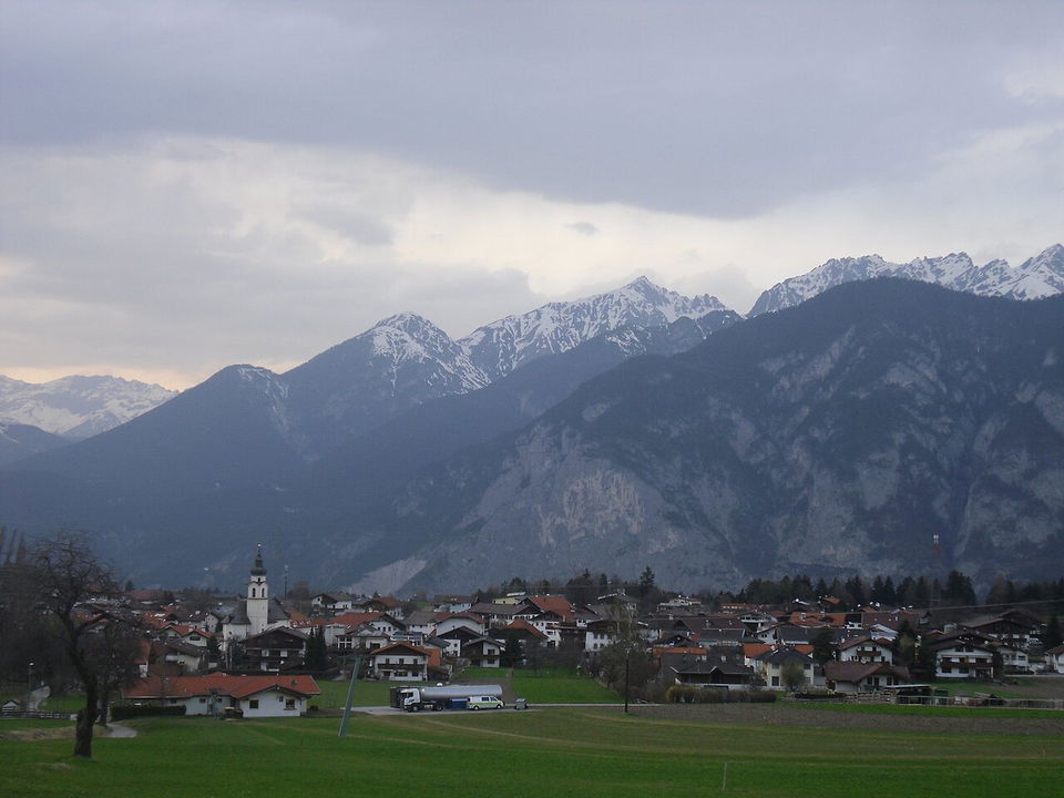 Panoramaweg Birgitz – kurzer Spaziergang mit Blick auf die Nordkette