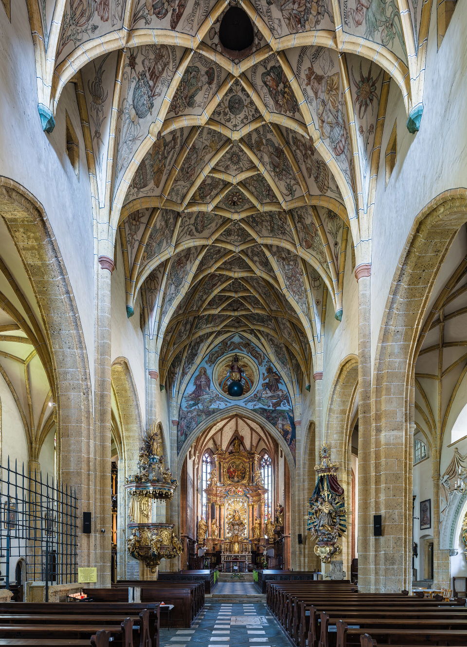 Dom zu Maria Saal – gotische Gewölbe und Kunst aus vielen Jahrhunderten