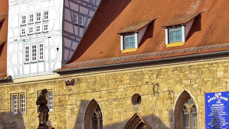 Spitalhof und Marktbrunnen am Reutlinger Marktplatz