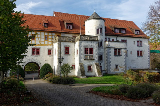 Torhaus von Schloss Liebenstein bei Neckarwestheim
